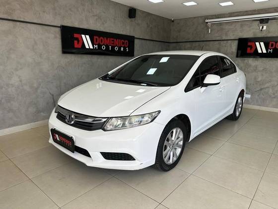 HONDA CIVIC 1.8 LXS 16V FLEX 4P MANUAL HONDA CIVIC 1.8 LXS 16V FLEX 4P MANUAL